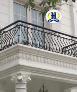 lan can ban công sắt mỹ thuật hiện đại hsp