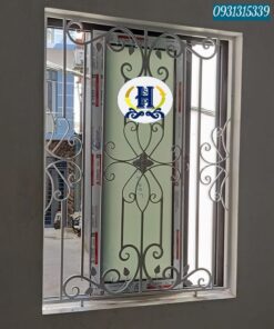 khung cửa sổ bằng sắt đẹp hsp