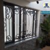 khung sắt bảo vệ cửa sổ giá rẻ hsp