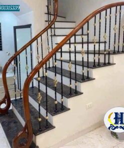tay vịn cầu thang sắt mỹ nghệ uy tín hsp