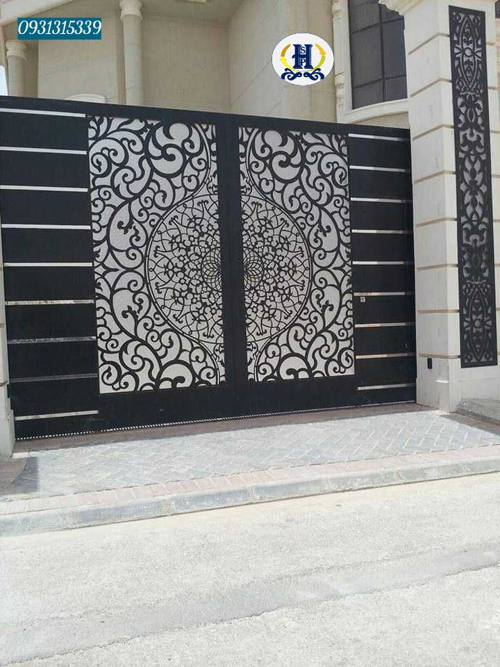 Mua Cửa Sắt Giá Rẻ hsp