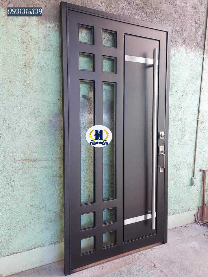 Giá Cửa Cổng Sắt Hộp Tại Bến Cát